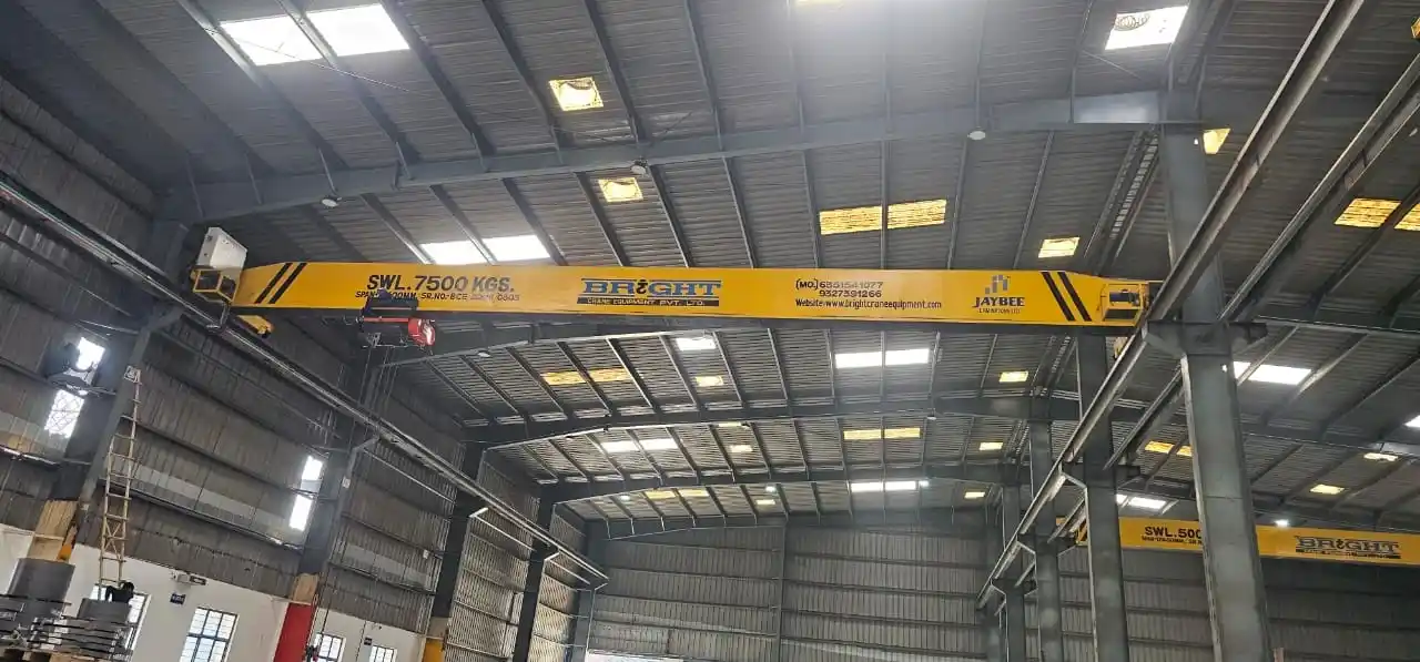 Single girder crane installation in factory