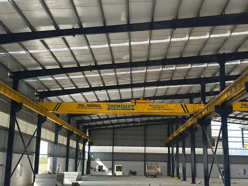 Single girder EOT crane in heavy factory