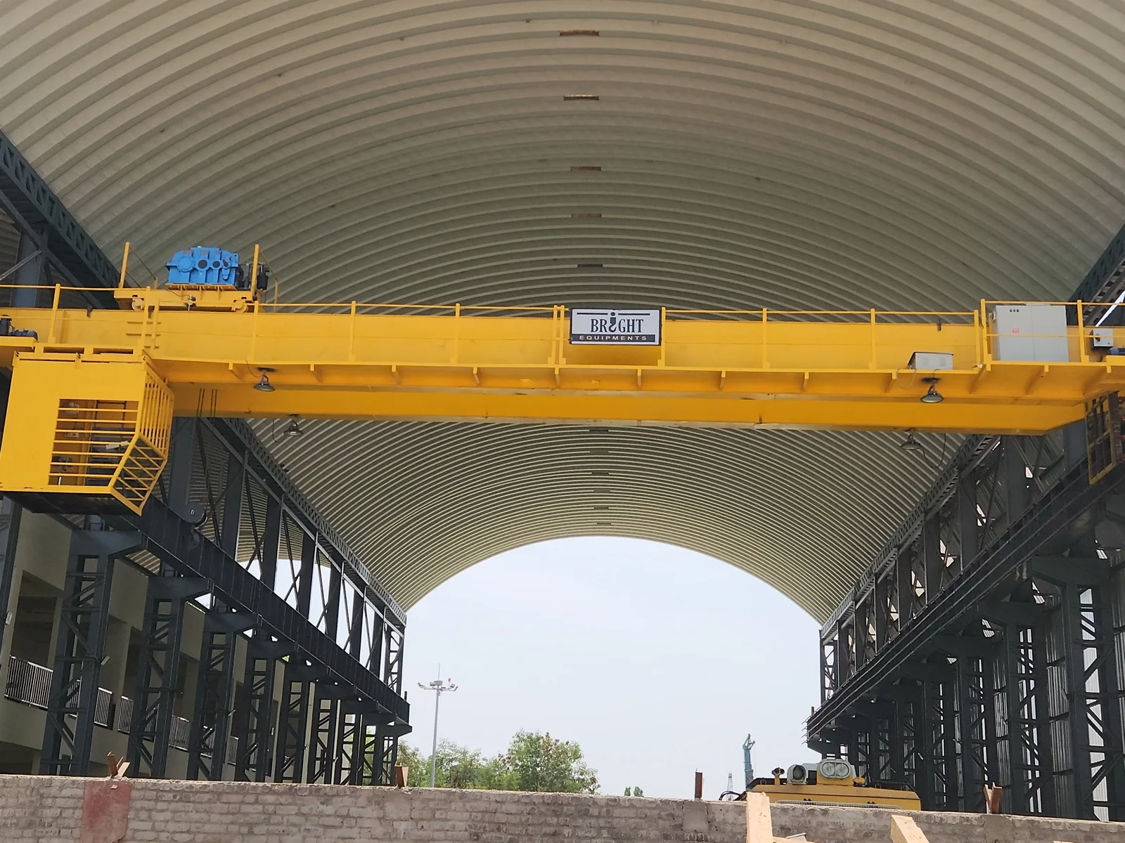 Double girder crane